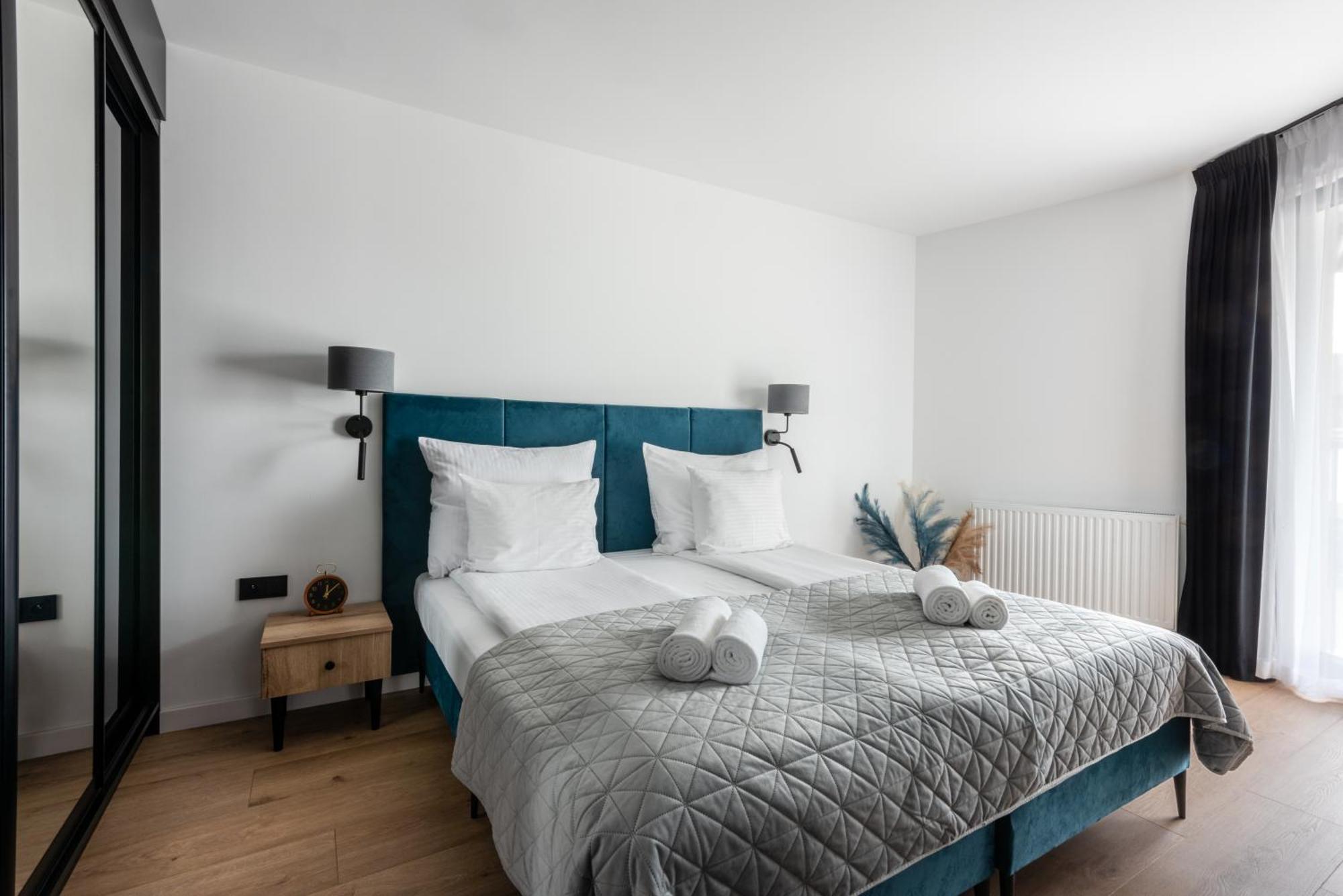 Inpoint Spacious Apartments Near Main Square & Kazimierz District Krakow Room photo