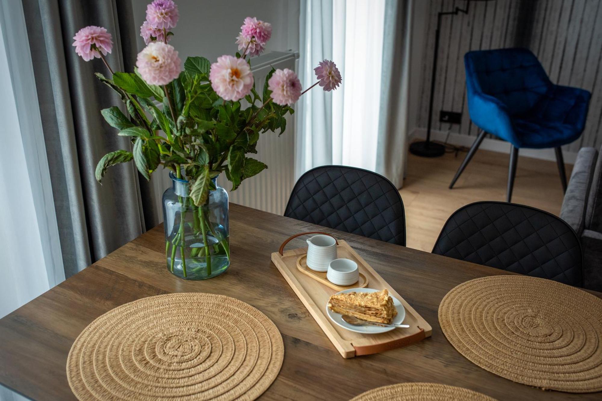 Inpoint Spacious Apartments Near Main Square & Kazimierz District Krakow Room photo